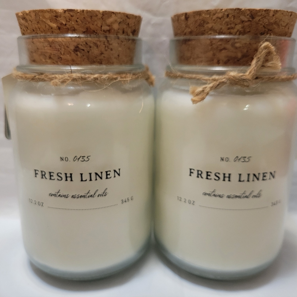 (2) Charming Farmhouse DW Home FRESH LINEN 1 Wick Scented Candle 12.2 oz NWOT